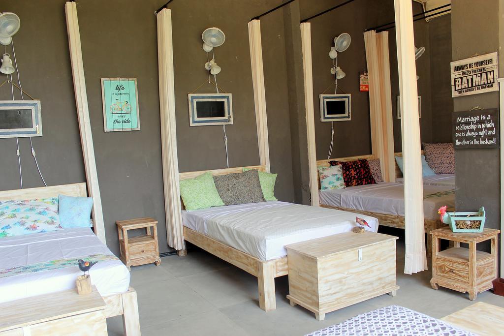 Отель Barn N Bunk Паянган Номер фото